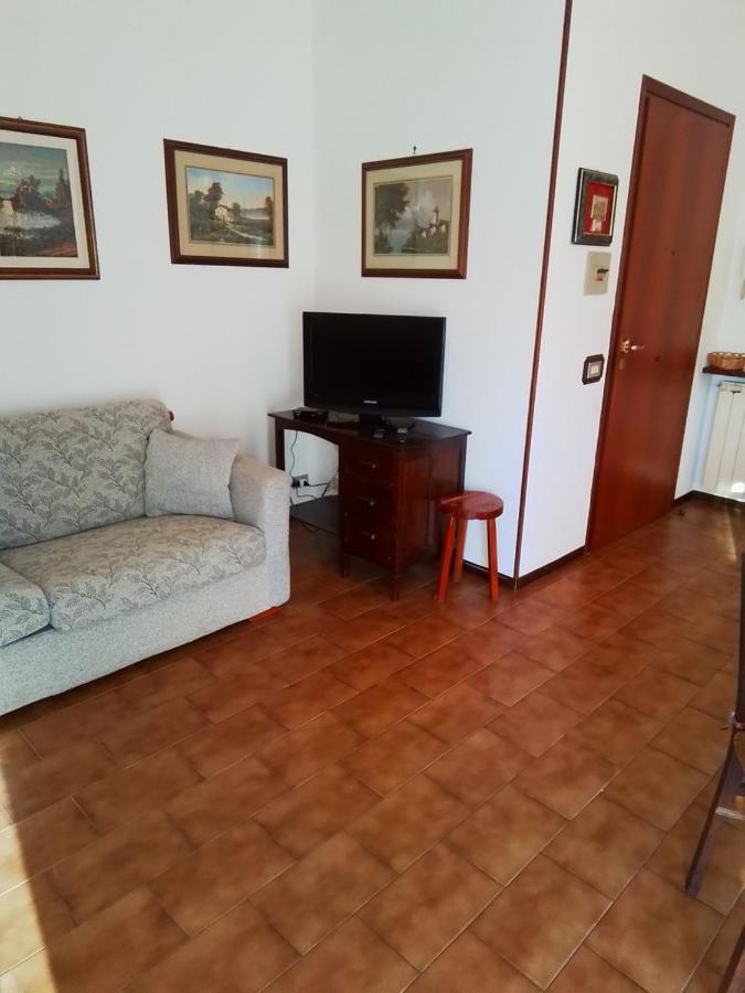 Appartamento Casamarche Montalto Dora Esterno foto