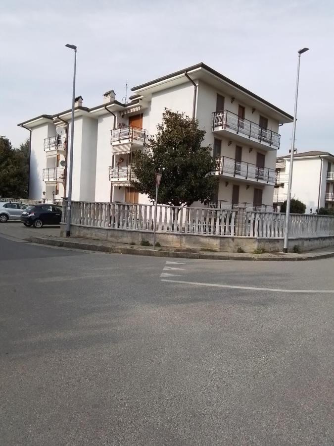 Appartamento Casamarche Montalto Dora Esterno foto